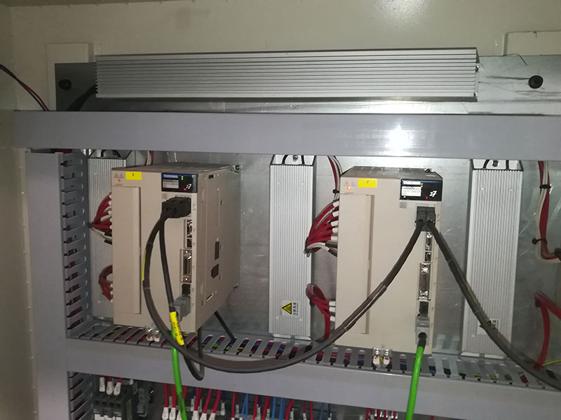 Yaskawa servo driver