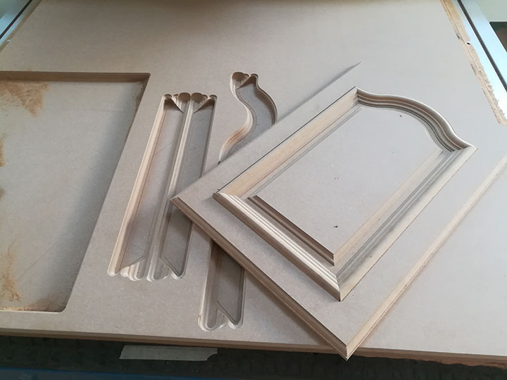 Automatic Tool Changer CNC Router Machine Projects